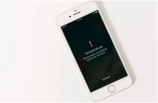 龙江镇苹果手机维修分享iPhone 手机发热如何快速降温 