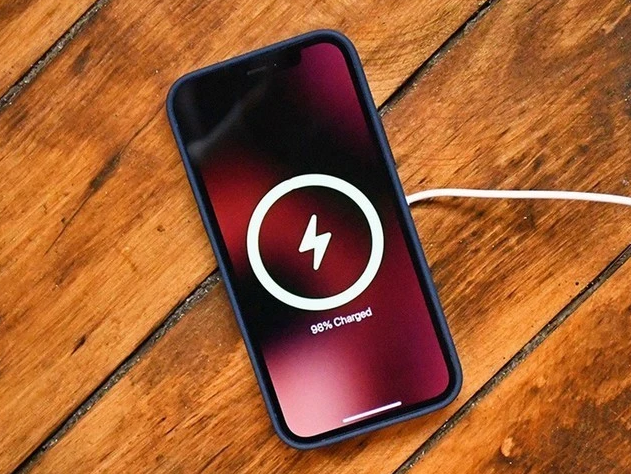 龙江镇苹果手机维修分享iPhone 12可以随便充电吗 