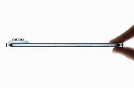龙江镇苹果维修点分享iPhone 17 Air自动关机电源故障解析 
